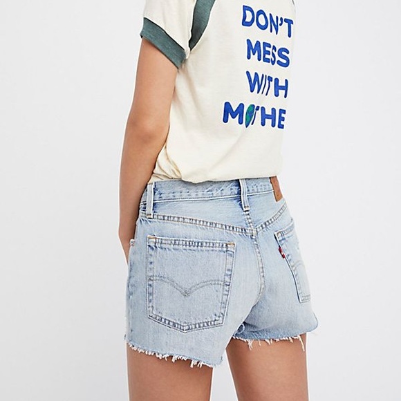 Free people Levi's cut offs - Picture 2 of 6